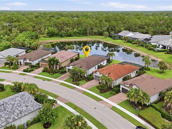 8877 Horned Lark DR, NAPLES, FL 34120