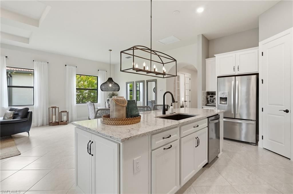 8877 Horned Lark Dr, Naples, FL 34120 Photo
