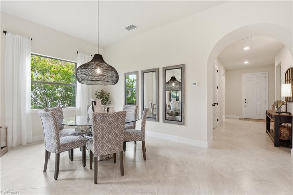 8877 Horned Lark Dr, Naples, FL 34120 Photo