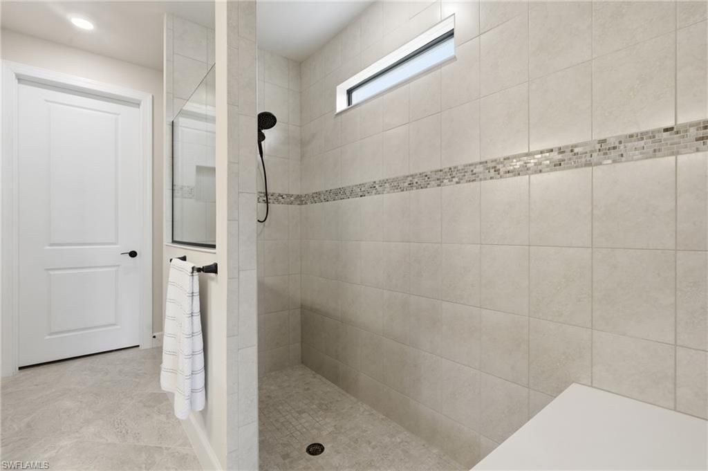8877 Horned Lark Dr, Naples, FL 34120 Photo