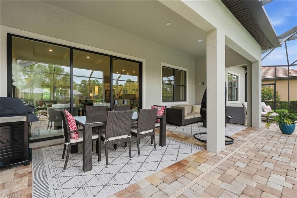 8877 Horned Lark Dr, Naples, FL 34120 Photo