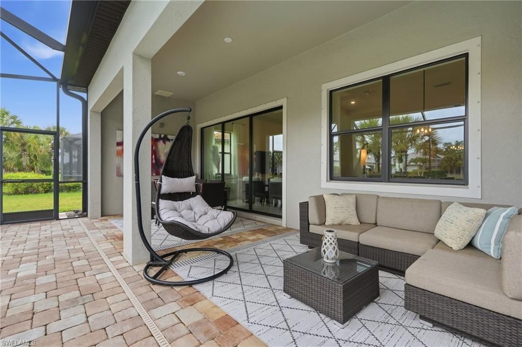 8877 Horned Lark Dr, Naples, FL 34120 Photo