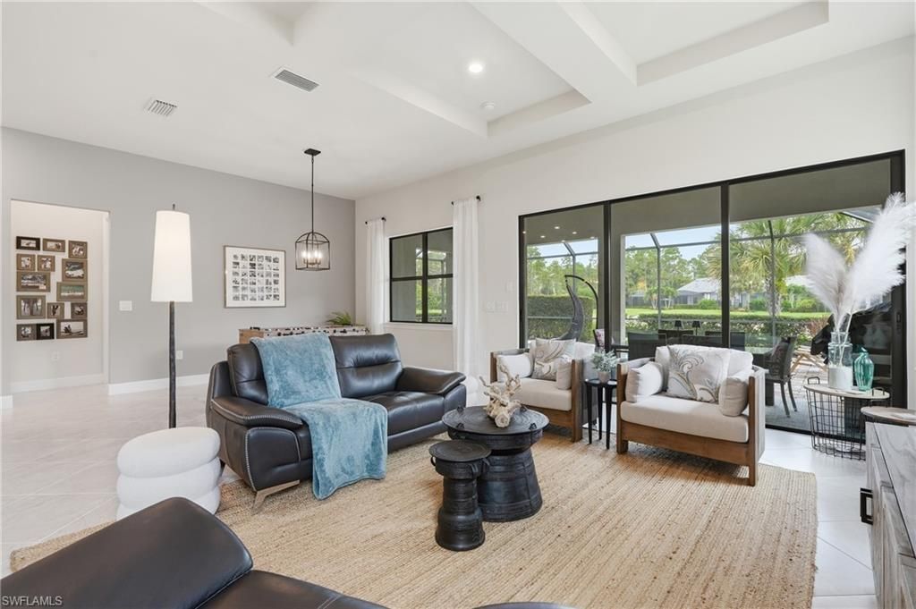 8877 Horned Lark Dr, Naples, FL 34120 Photo