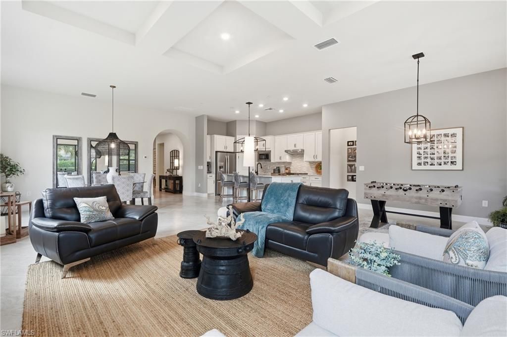 8877 Horned Lark Dr, Naples, FL 34120 Photo
