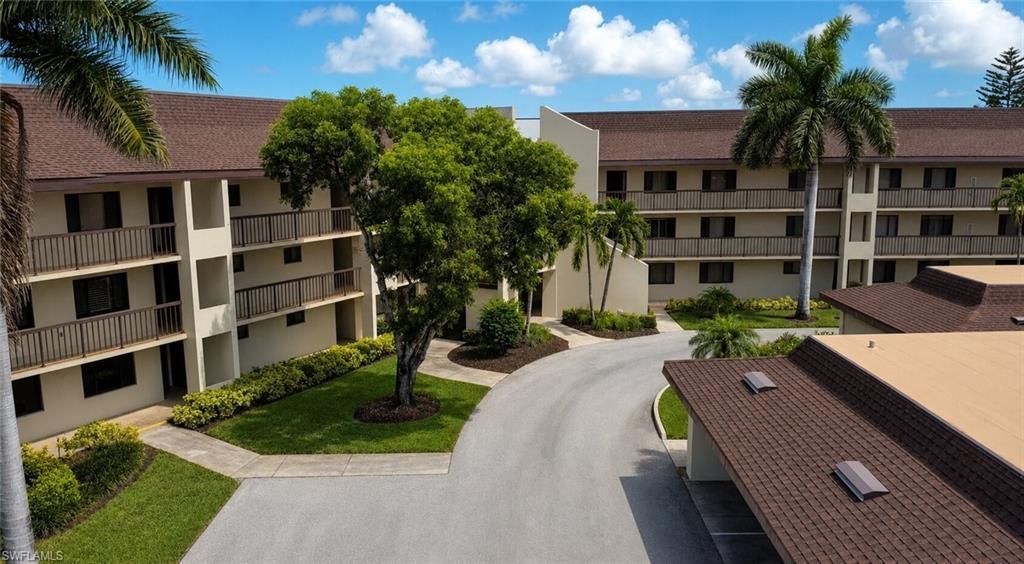 413 Augusta Blvd , Unit 105, Naples, FL 34113 Photo