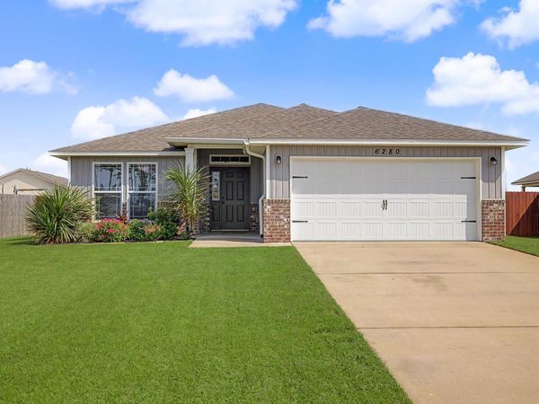 6280 Redberry Drive, Gulf Breeze, FL 32563