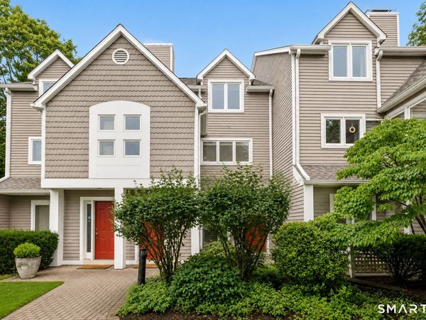 453 East Putnam, Unit 4G, Greenwich, CT 06807