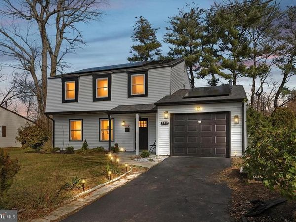 127 TOLEDO LANE, WILLINGBORO, NJ 08046