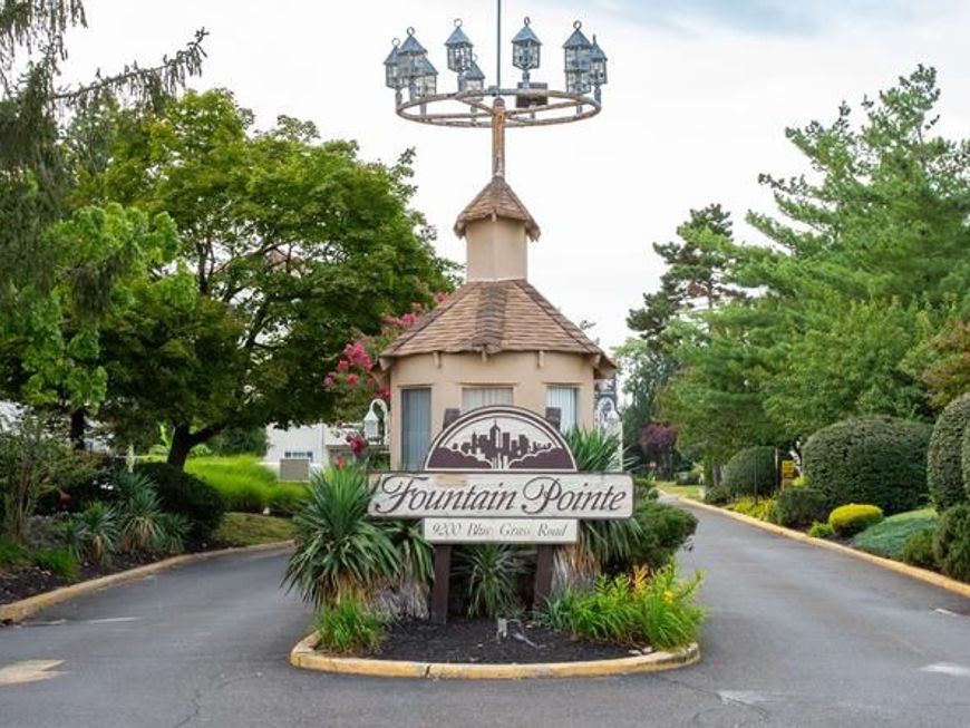 9200 00 Blue Grass Road, Unit E86, Philadelphia, PA 19114 Main Photo
