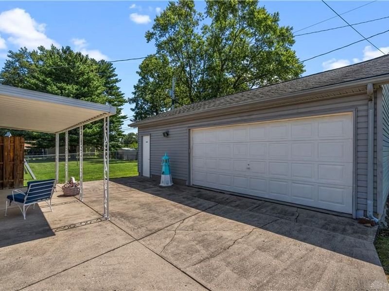 1901 Connecticut Drive, Xenia, OH 45385 Photo 3