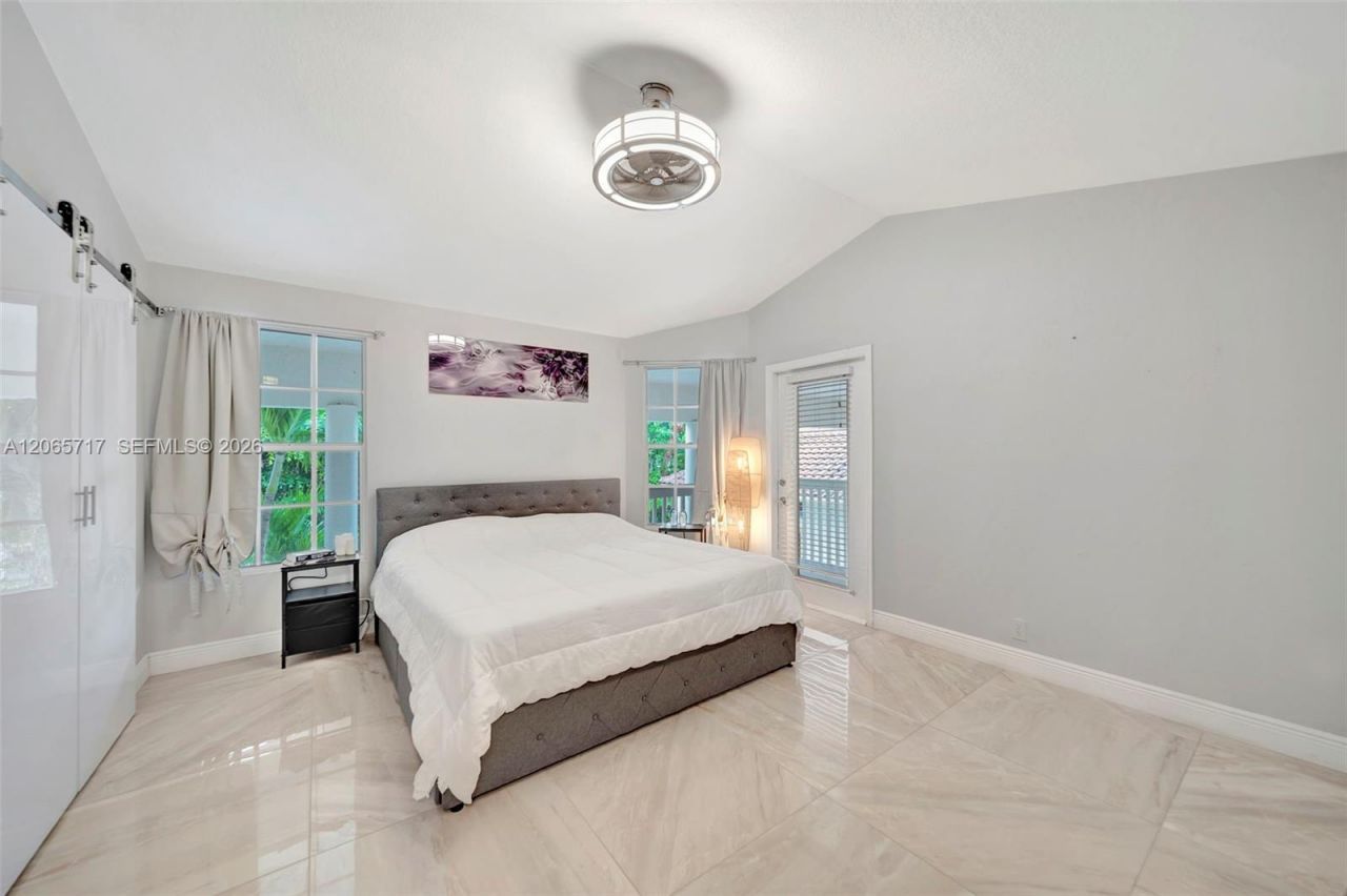 12127 NW 9th Dr, Coral Springs, FL 33071 Photo