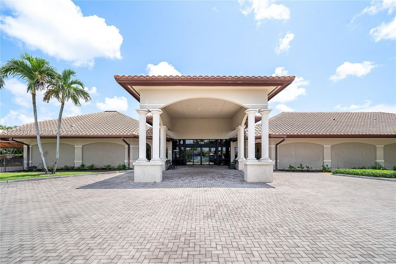 6649 Via Regina , Unit #, Boca Raton, FL 33433 Photo