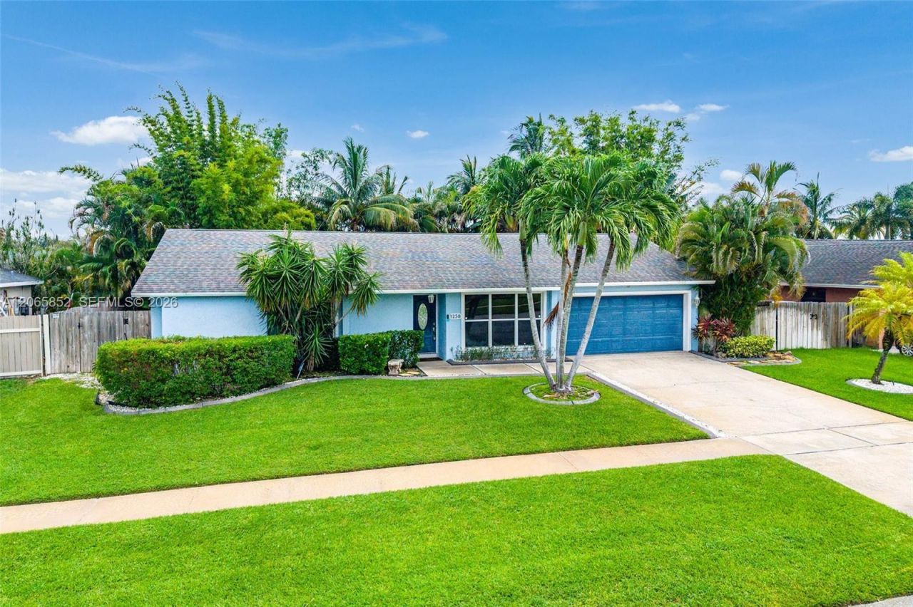 1250 Belmore Ter , Wellington, FL 33414 Photo