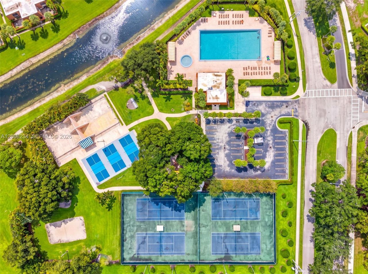 151 Heritage Way, West Palm Beach, FL 33407 Photo