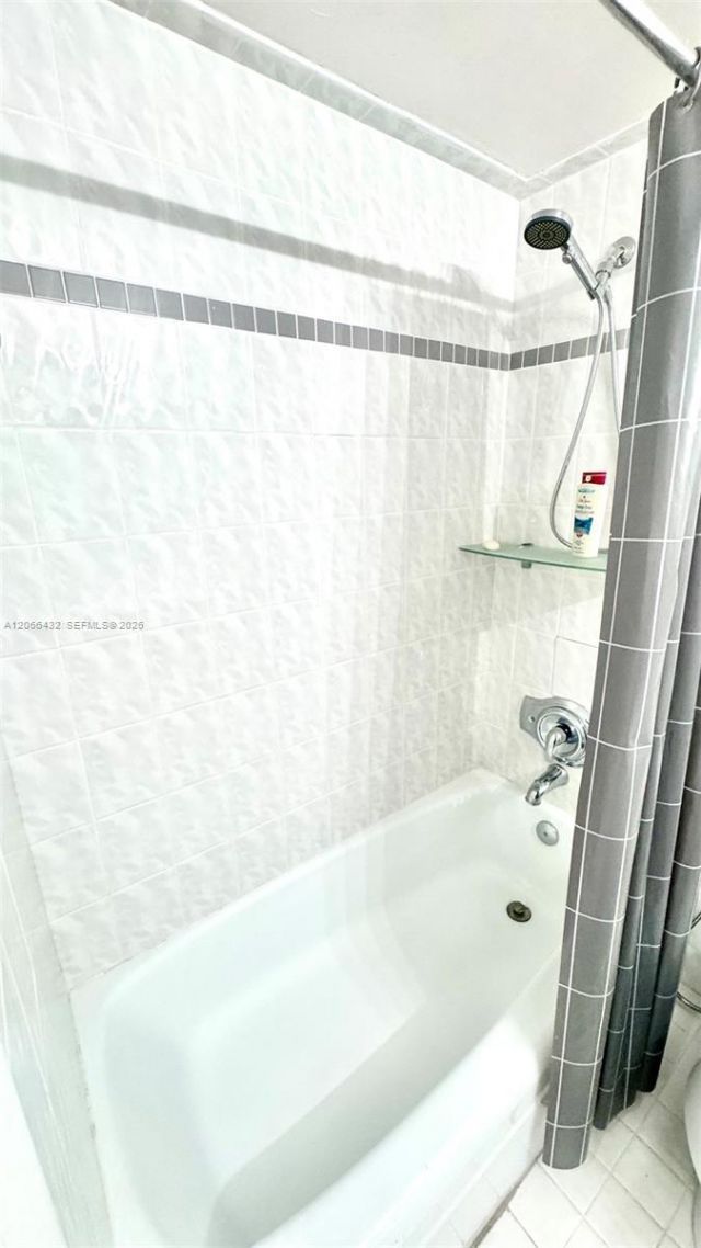 7441 Wayne Ave , Unit 1C, Miami Beach, FL 33141 Photo