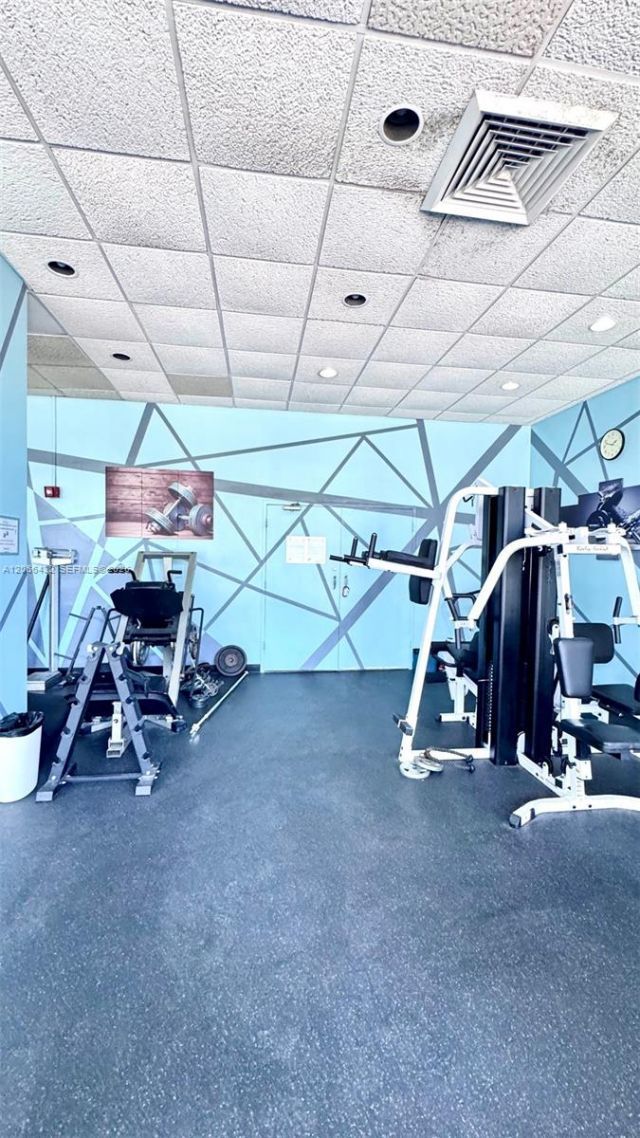7441 Wayne Ave , Unit 1C, Miami Beach, FL 33141 Photo