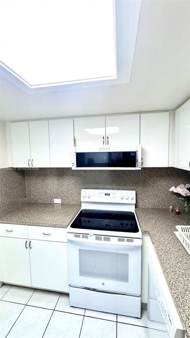 7441 Wayne Ave , Unit 1C, Miami Beach, FL 33141 Photo
