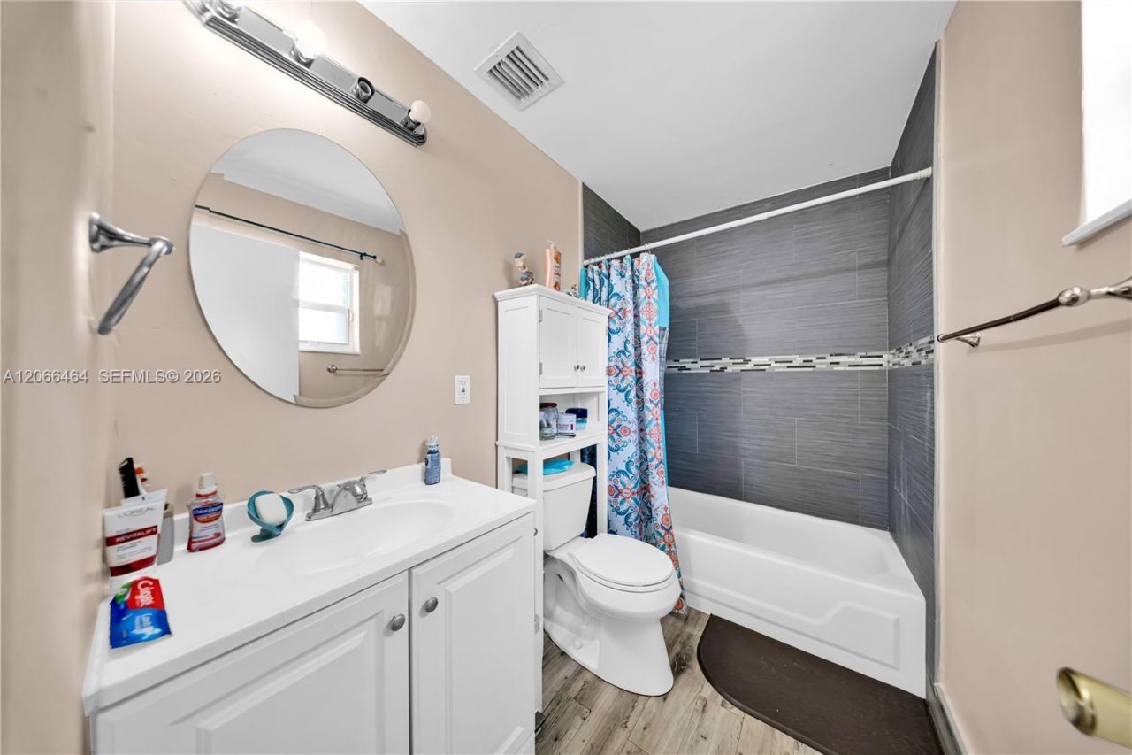 3291 NW 207th St, Miami Gardens, FL 33056 Photo