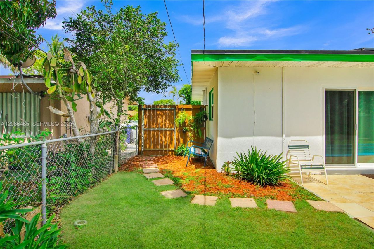 1650 NW 1st Way, Pompano Beach, FL 33060 Photo