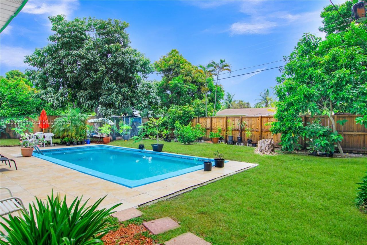 1650 NW 1st Way, Pompano Beach, FL 33060 Photo