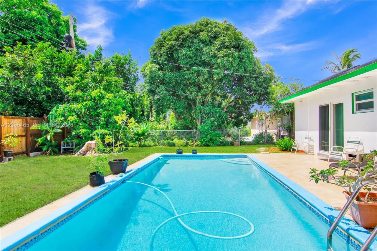 1650 NW 1st Way, Pompano Beach, FL 33060 Photo