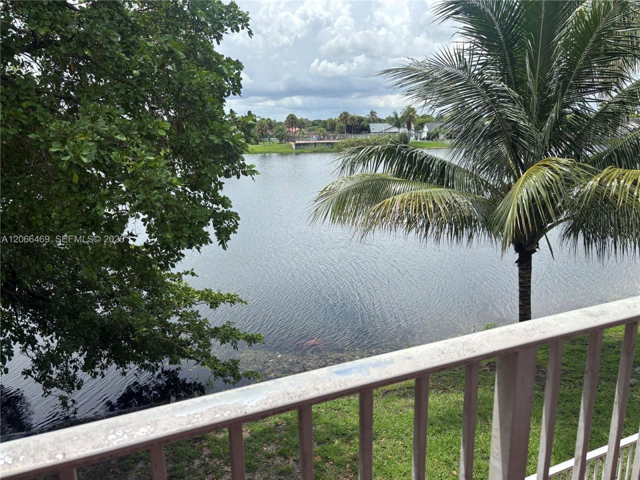 6910 NW 173rd Dr , Unit 1008, Hialeah, FL 33015 Photo