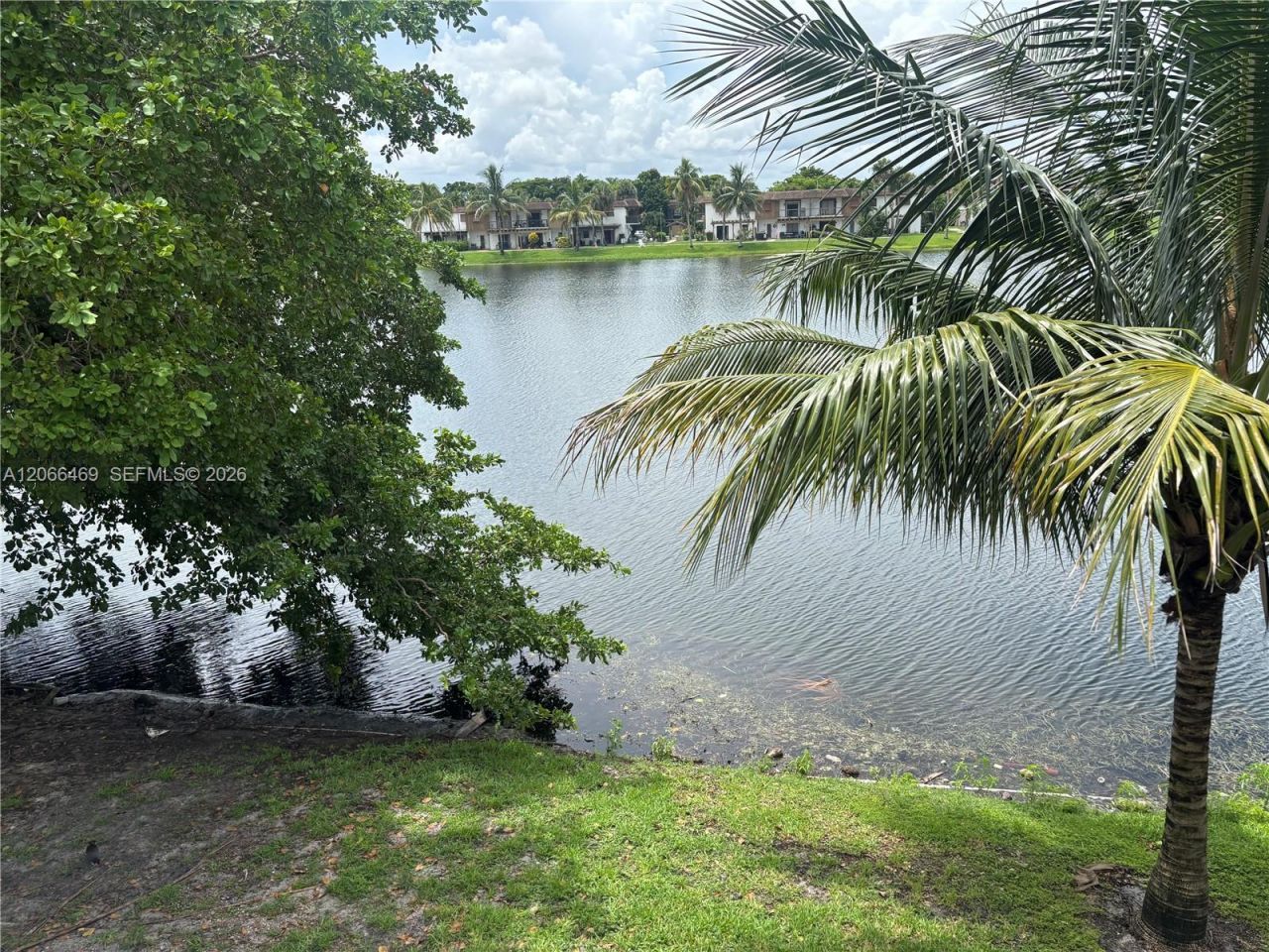 6910 NW 173rd Dr , Unit 1008, Hialeah, FL 33015 Photo