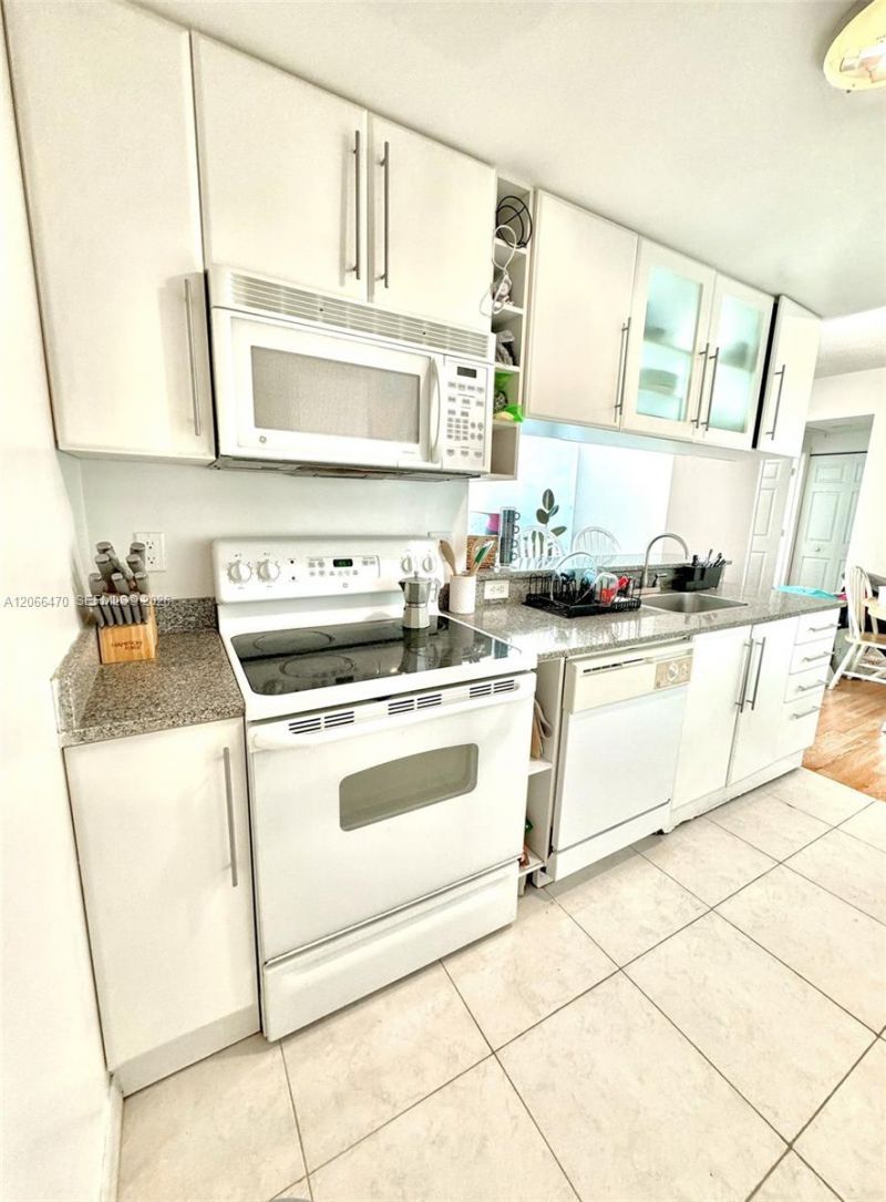275 NE 18th St, Unit 2004, Miami, FL 33132 Photo