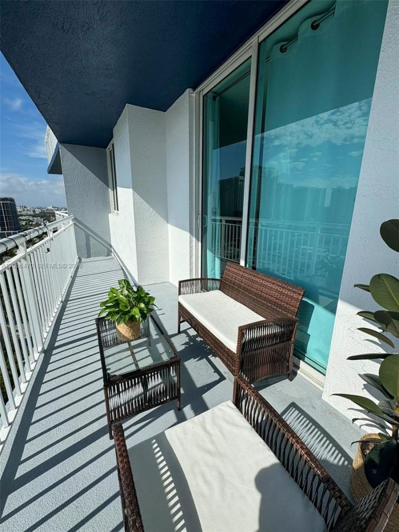 275 NE 18th St, Unit 2004, Miami, FL 33132 Photo