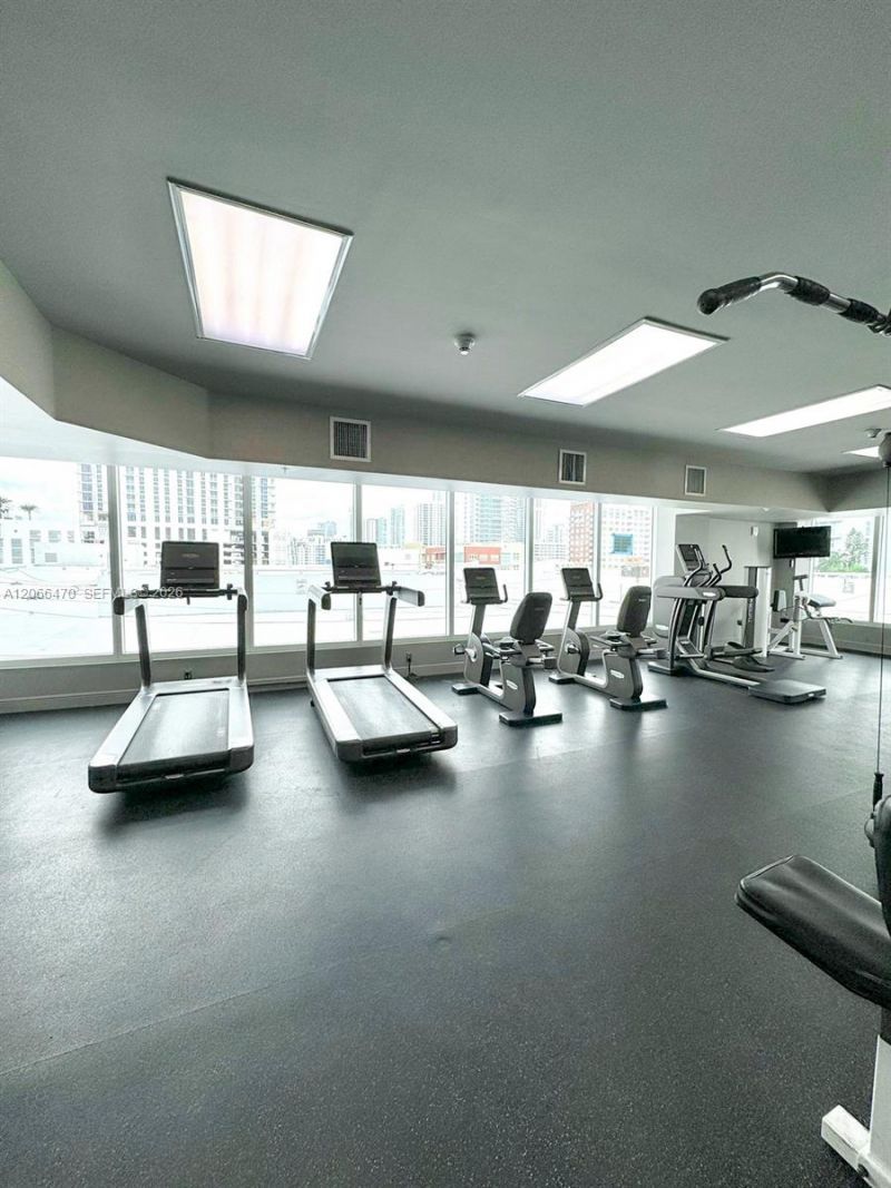275 NE 18th St, Unit 2004, Miami, FL 33132 Photo