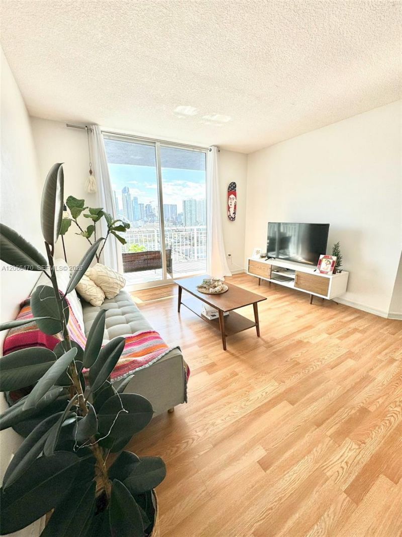 275 NE 18th St, Unit 2004, Miami, FL 33132 Photo