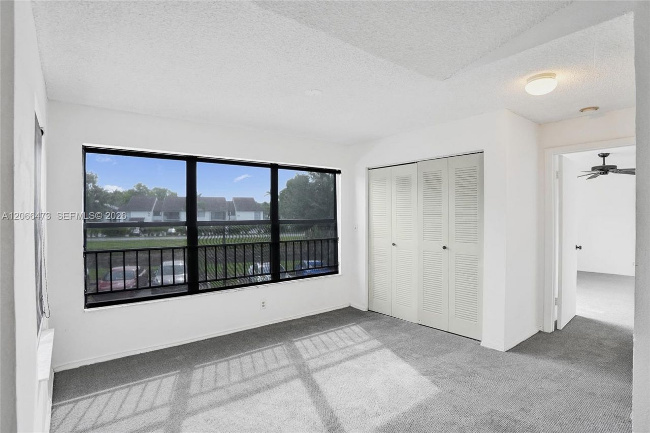 2796 S University Dr , Unit 2201, Davie, FL 33328 Photo