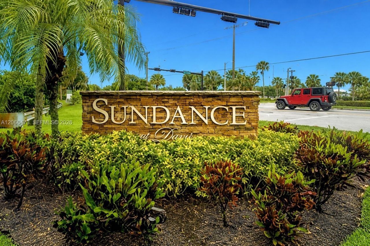2796 S University Dr , Unit 2201, Davie, FL 33328 Photo