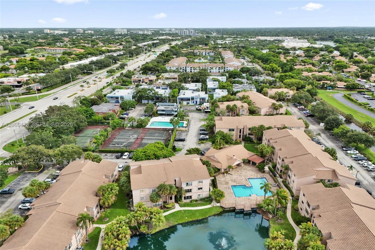 2796 S University Dr , Unit 2201, Davie, FL 33328 Photo