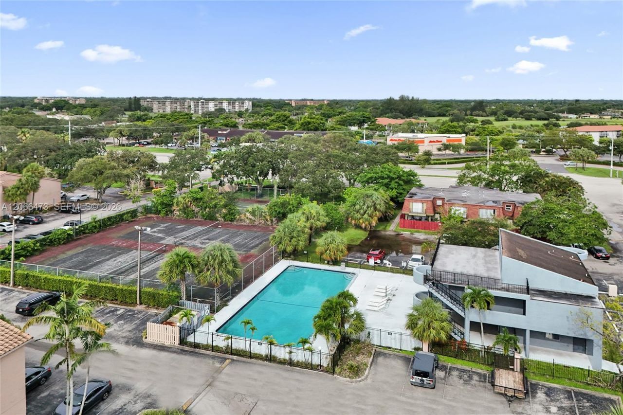 2796 S University Dr , Unit 2201, Davie, FL 33328 Photo