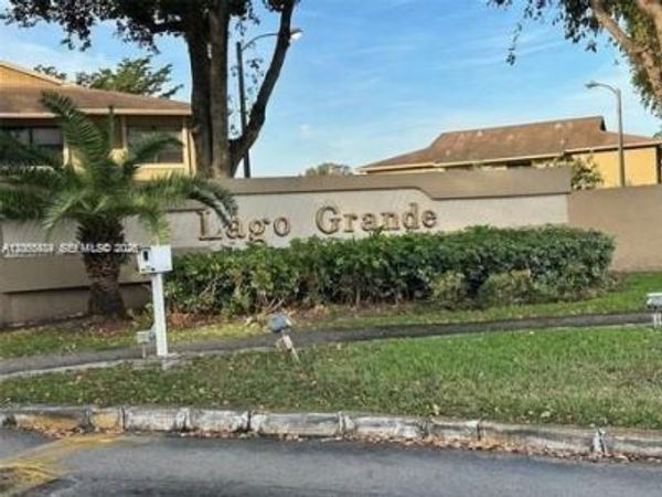 2740 W 63rd Pl , Unit 13-25, Hialeah, FL 33016