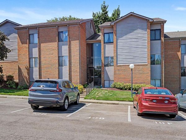 1110 Eagle Feather Circle, Unit c, Dayton, OH 45449