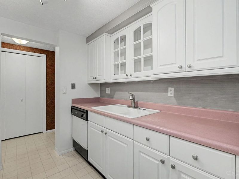 1110 Eagle Feather Circle, Unit C, West Carrollton, OH 45449 Photo 18