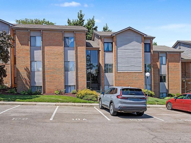 1110 Eagle Feather Circle, Unit C, West Carrollton, OH 45449 Photo 3