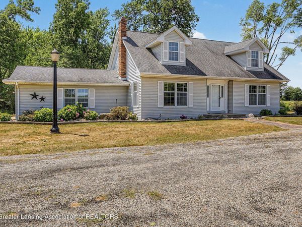 10490 W Clark Road, Eagle, MI 48822