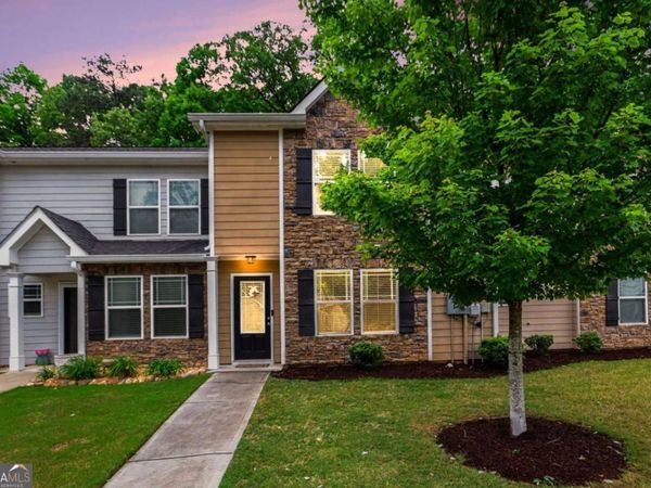 5960 Garden Circle, Douglasville, GA 30135