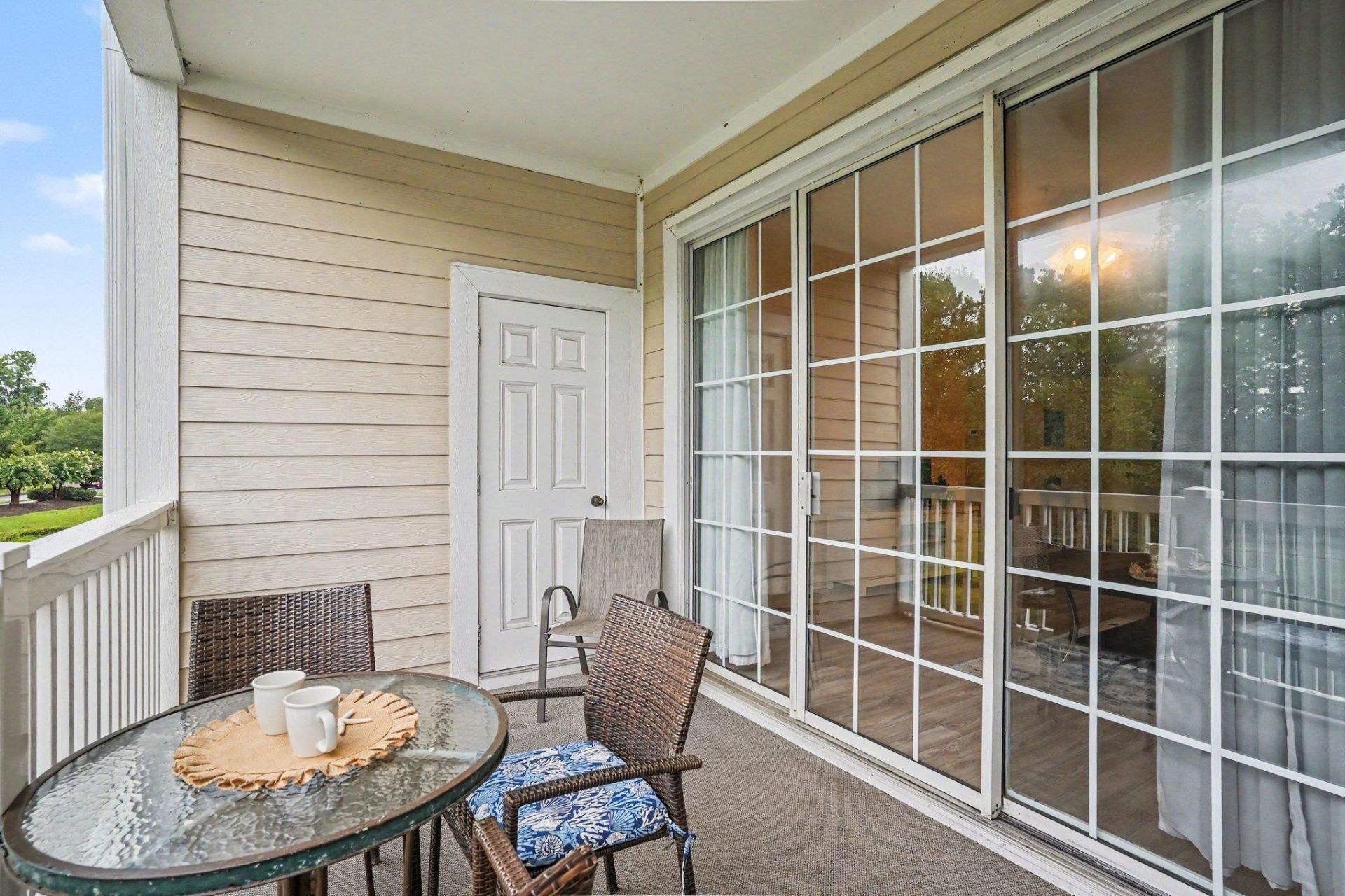 5825 Catalina Dr. Photo 13