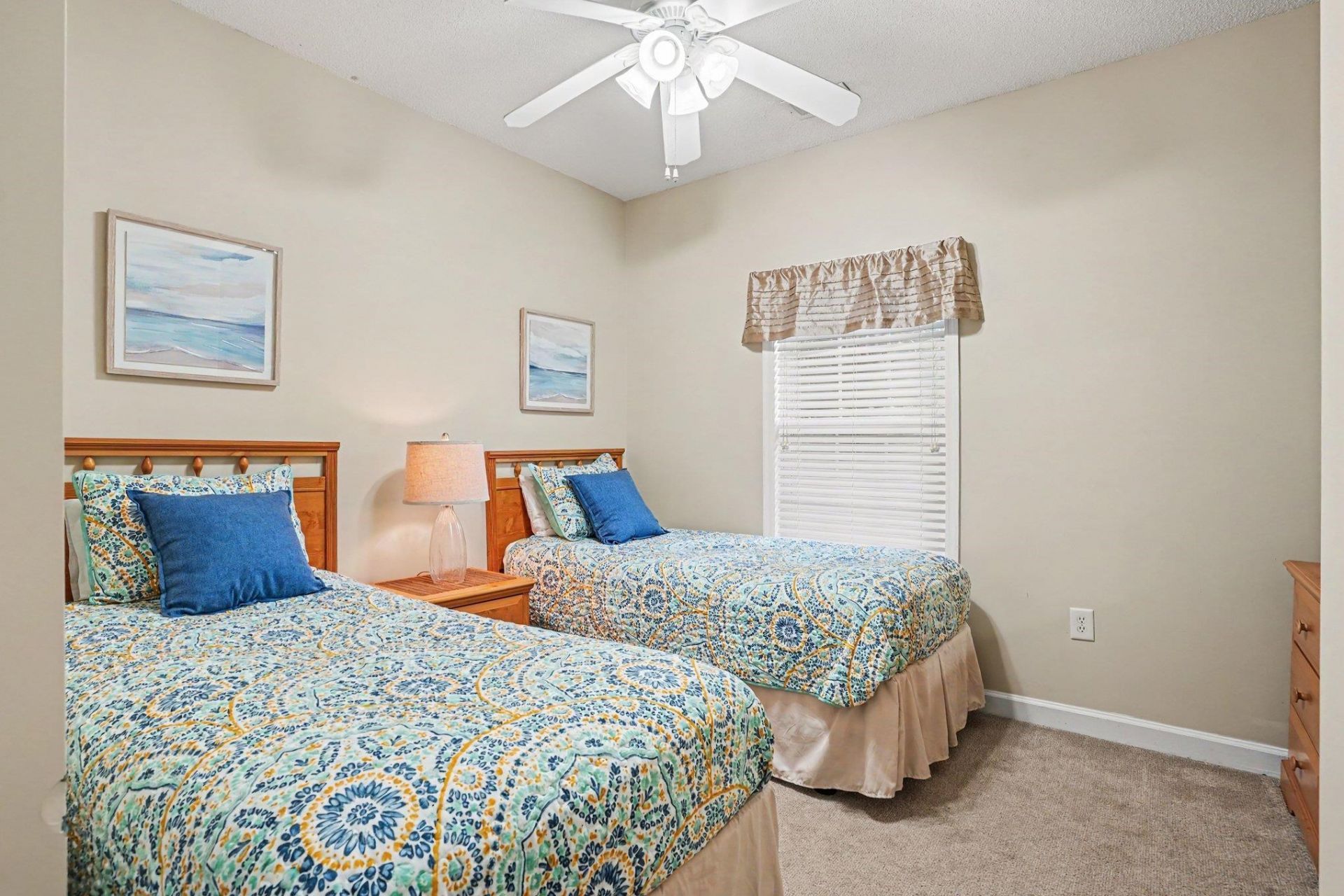 5825 Catalina Dr. Photo 22