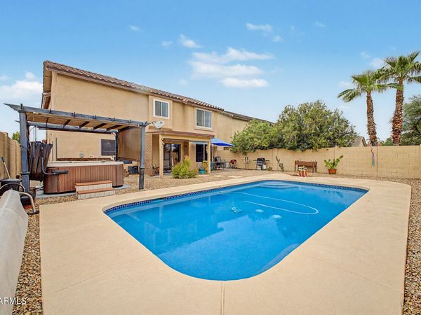 1071 S HONEYSUCKLE Lane, Gilbert, AZ 85296