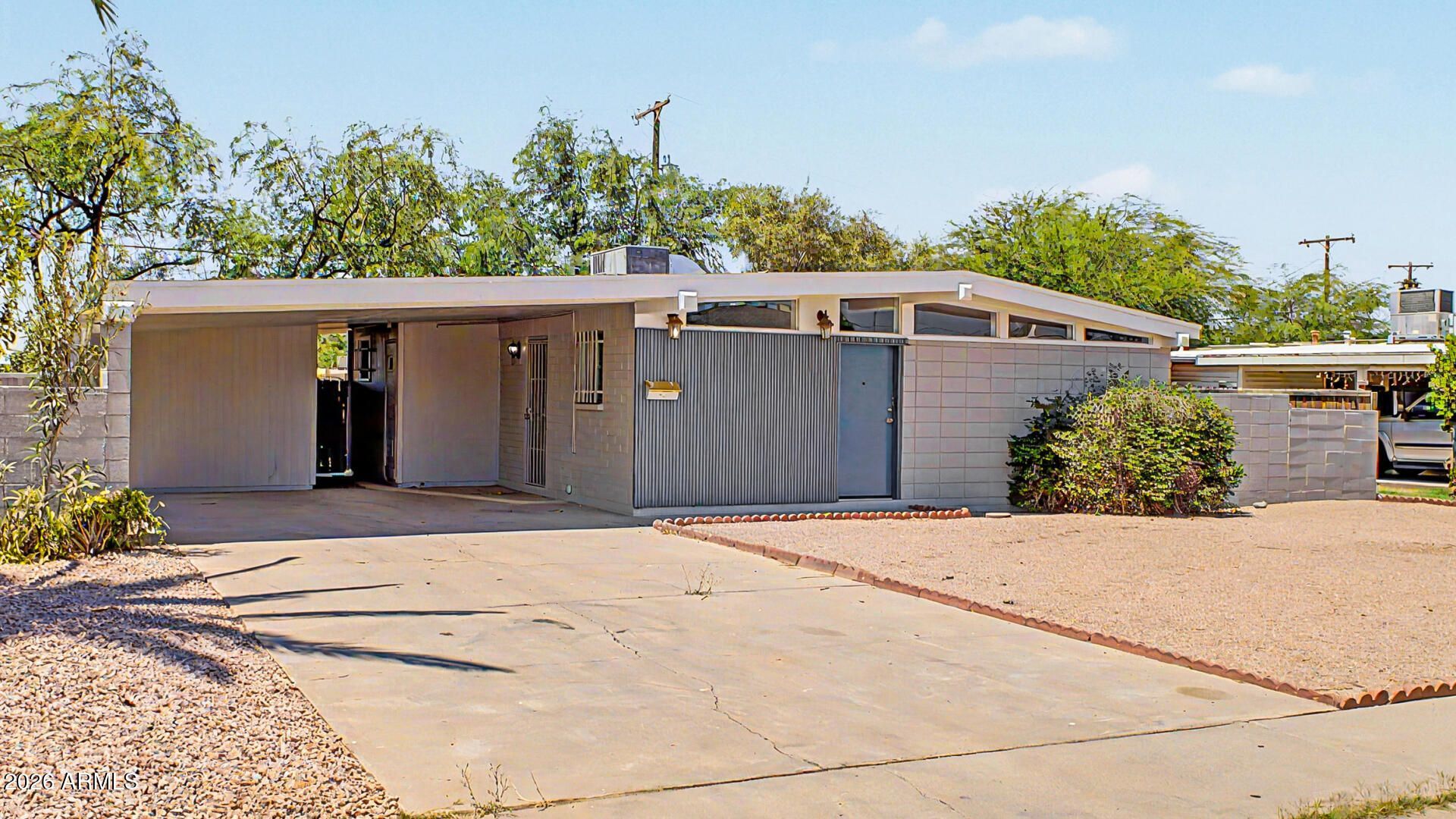 3543 W Puget Avenue, Phoenix, AZ 85051 Main Photo
