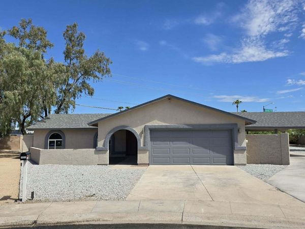 16853 N 39TH Drive, Phoenix, AZ 85053