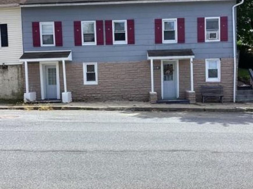 339 S Wayne Street, Orwigsburg, PA 17961 Main Photo