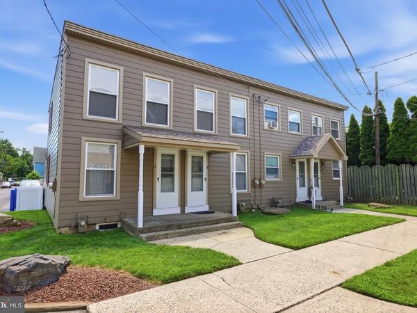 2 - 8 CORLISS AVENUE , MORRISVILLE, PA 19067