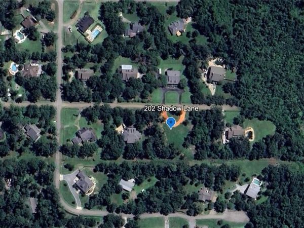 202 SHADOW Lane , Mandeville, LA 70471