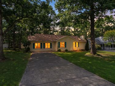 345 COOPER DR, STUARTS DRAFT, VA 24477